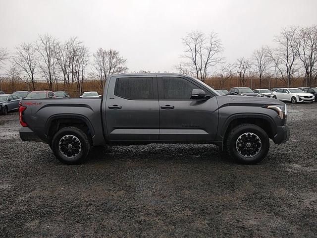 2022 Toyota Tundra Crewmax SR