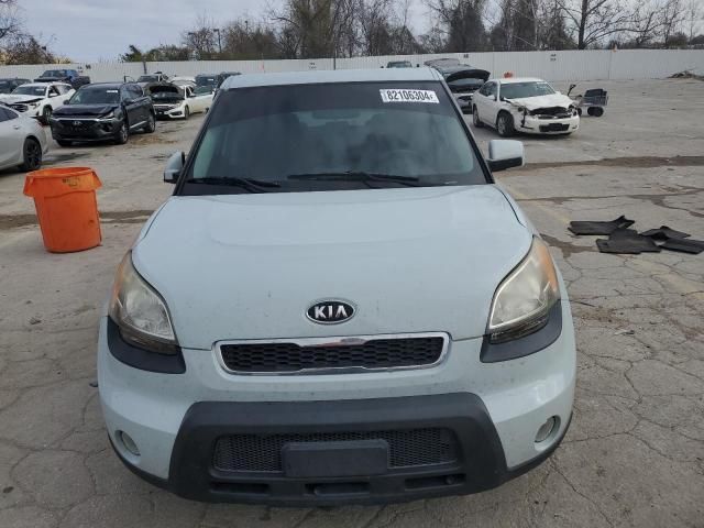 2010 KIA Soul +