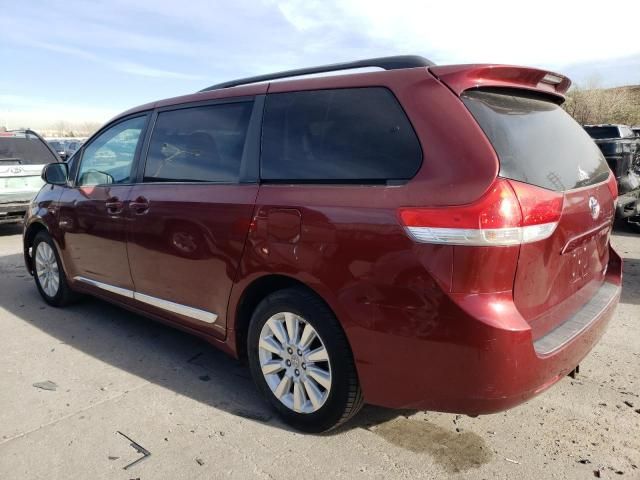 2012 Toyota Sienna LE