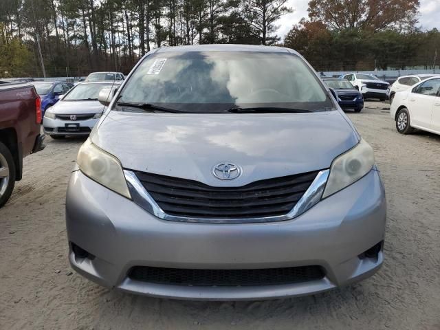 2012 Toyota Sienna LE