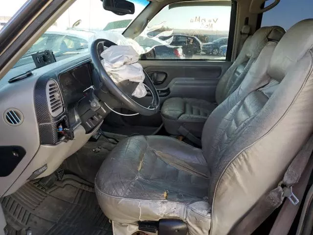 1999 GMC Suburban K1500