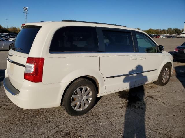 2011 Chrysler Town & Country Touring L