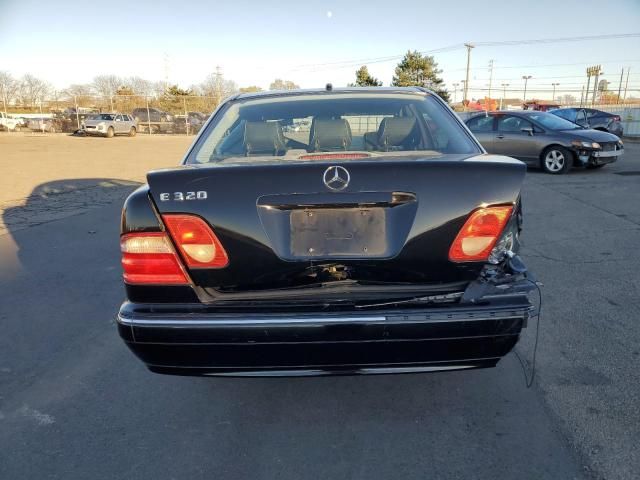 2002 Mercedes-Benz E 320