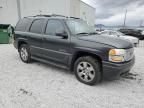 2004 GMC Yukon Denali