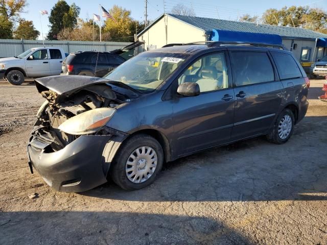 2006 Toyota Sienna CE