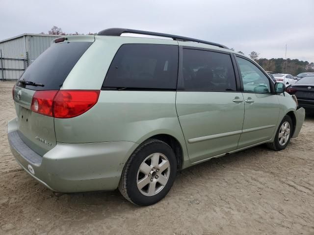 2008 Toyota Sienna CE