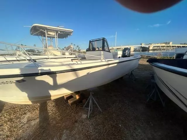 1989 Mako Boat