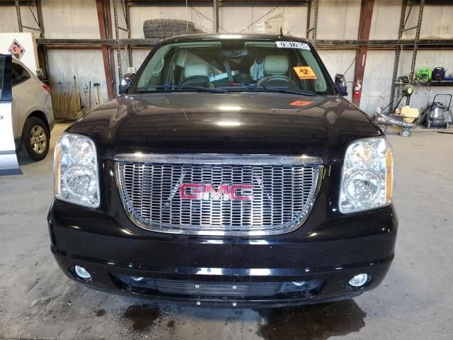 2014 GMC Yukon XL K1500 SLT