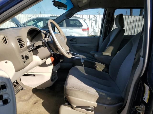 2006 Chrysler Town & Country LX