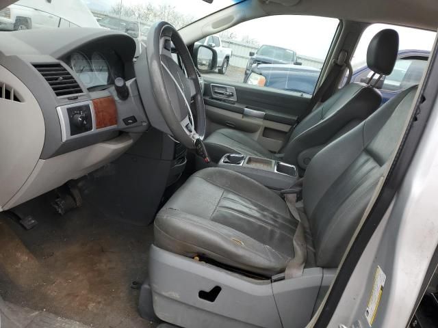 2008 Chrysler Town & Country Touring