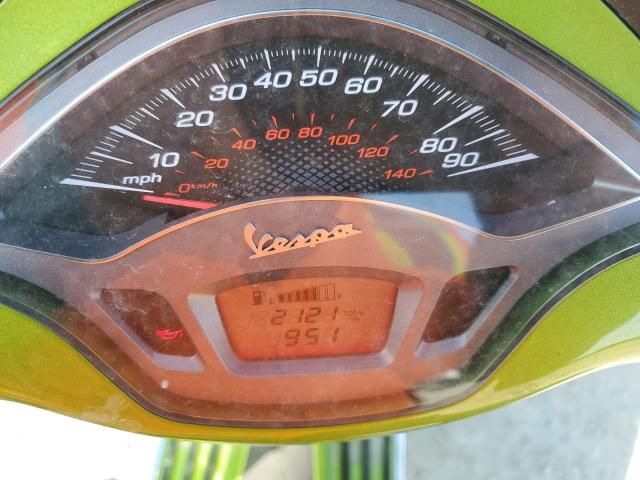 2019 Vespa Scooter