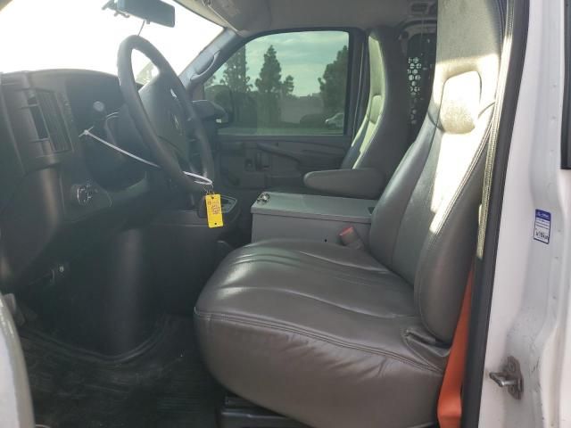 2013 Chevrolet Express G2500