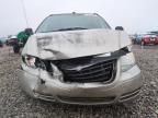 2005 Chrysler Town & Country