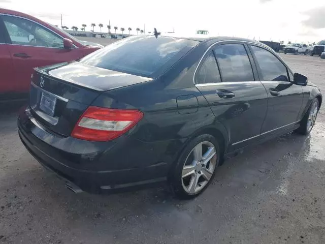 2011 Mercedes-Benz C300