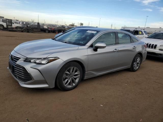 2019 Toyota Avalon XLE