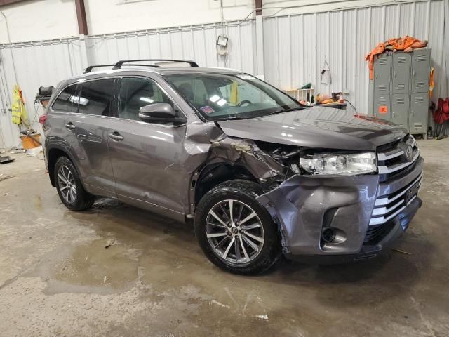 2018 Toyota Highlander SE