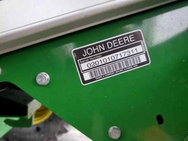 2017 John Deere S670