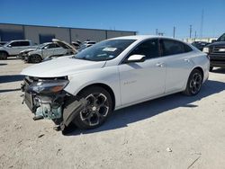 Carros salvage sin ofertas aún a la venta en subasta: 2022 Chevrolet Malibu LT