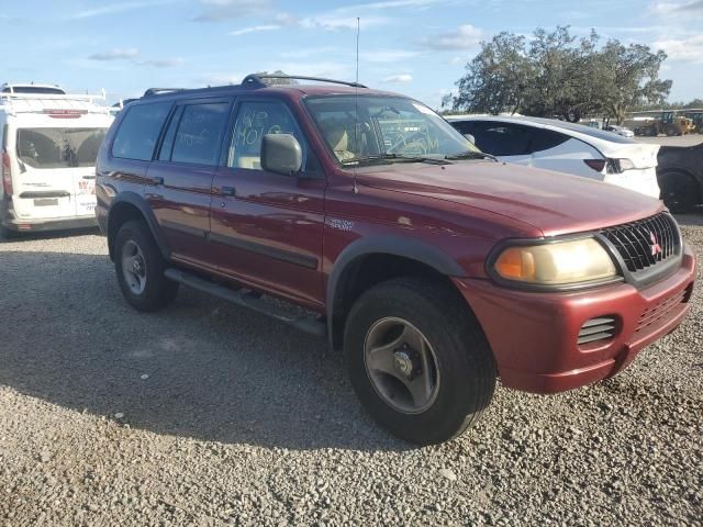 2000 Mitsubishi Montero Sport LS