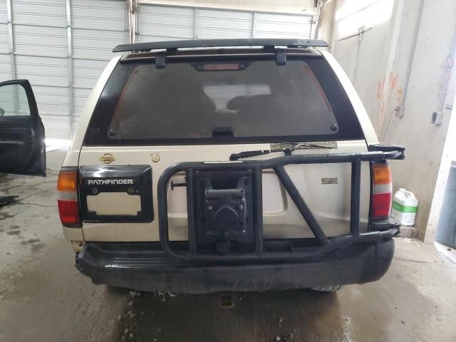 1996 Nissan Pathfinder LE