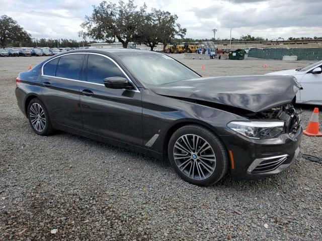 2019 BMW 530E