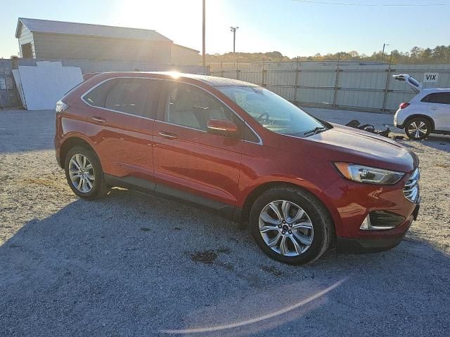 2021 Ford Edge Titanium