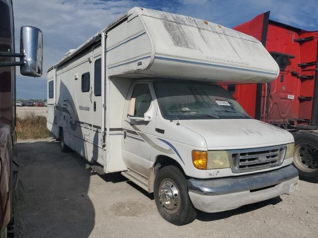 2004 Wino 2004 Ford Econoline E450 Super Duty Cutaway Van