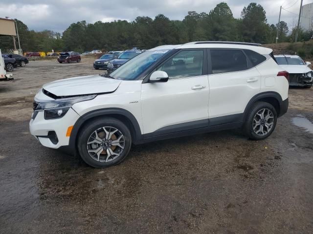 2021 KIA Seltos EX