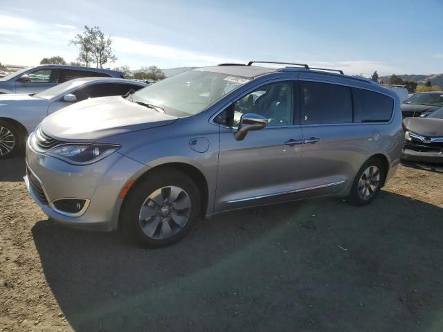 2017 Chrysler Pacifica Limited Hybrid