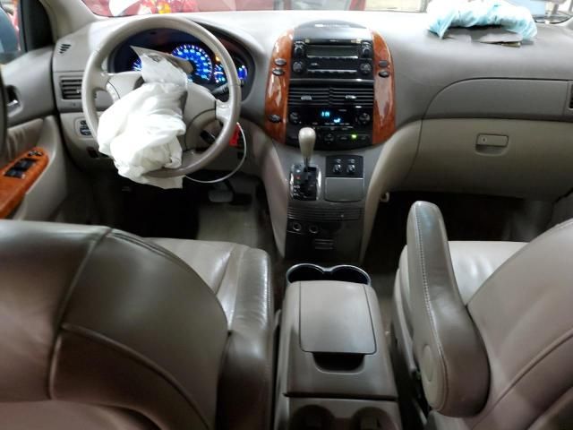 2006 Toyota Sienna XLE