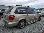 2004 Chrysler Town & Country Touring