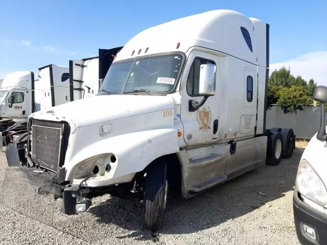 2017 Freightliner Cascadia 125