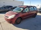 2004 Toyota Sienna CE