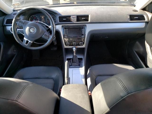 2012 Volkswagen Passat SE