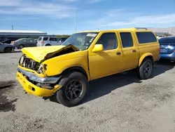 Salvage cars for sale from Copart Las Vegas, NV: 2000 Nissan Frontier Crew Cab XE