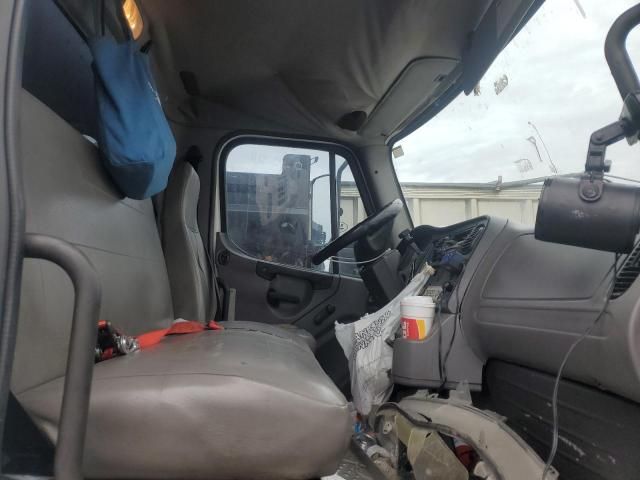 2011 Freightliner M2 106 Medium Duty