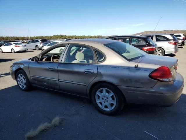 2006 Ford Taurus SE