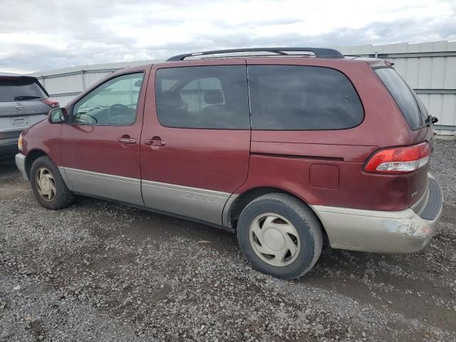 2002 Toyota Sienna LE