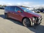 2019 Chrysler Pacifica Hybrid Limited