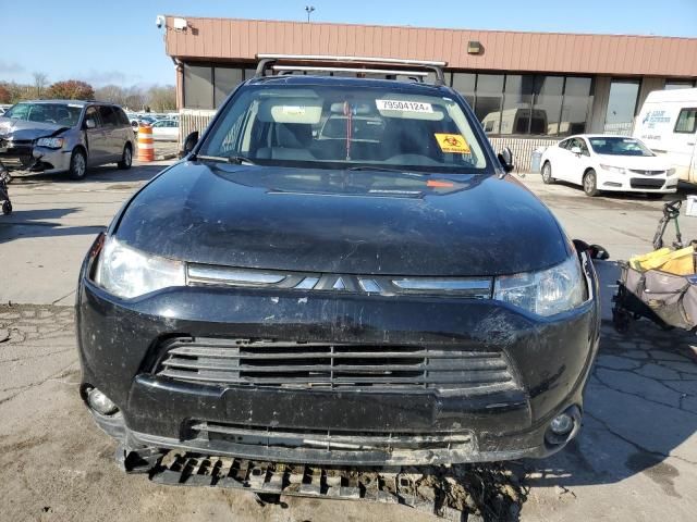 2014 Mitsubishi Outlander SE