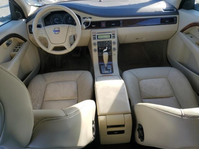 2010 Volvo V70 3.2