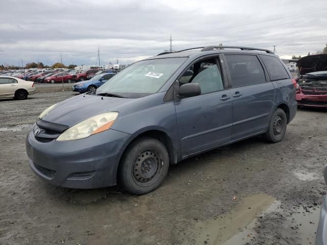 2006 Toyota Sienna CE