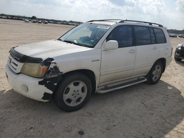 2004 Toyota Highlander Base