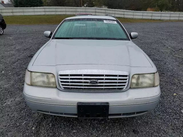 1999 Ford Crown Victoria Police Interceptor