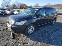 Salvage cars for sale at Grantville, PA auction: 2013 Volkswagen Routan SE