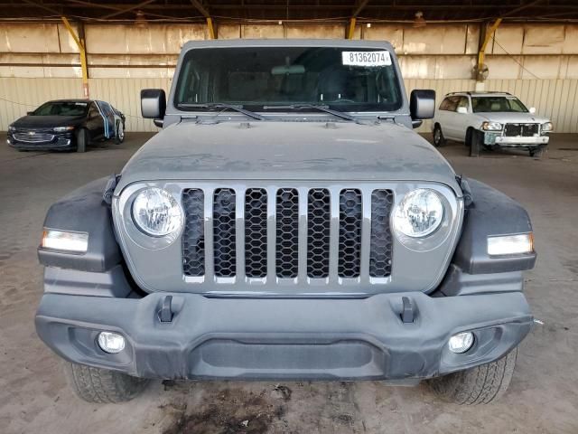 2021 Jeep Gladiator Sport