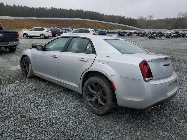 2020 Chrysler 300 Touring