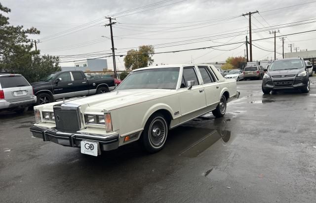 1982 Lincoln Town Car