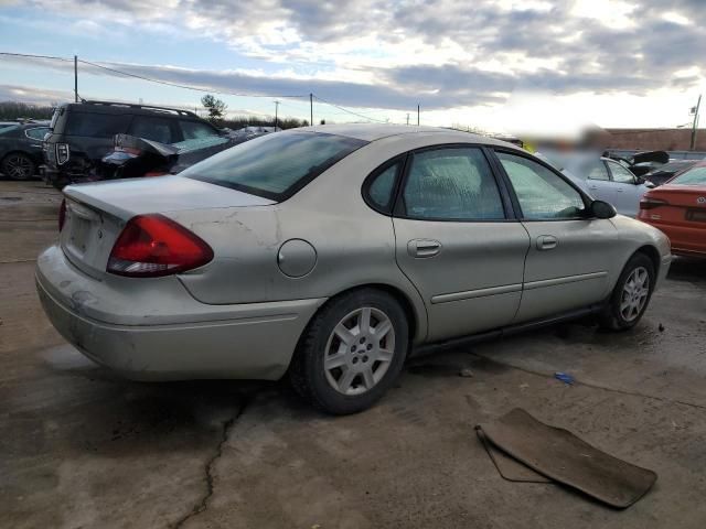 2006 Ford Taurus SE