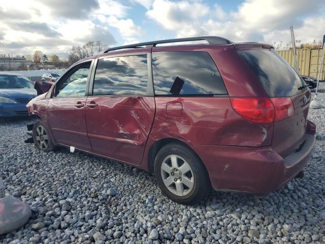 2006 Toyota Sienna XLE